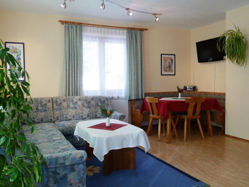 Haus Silvia Appartement Werfenweng Buitenkant foto